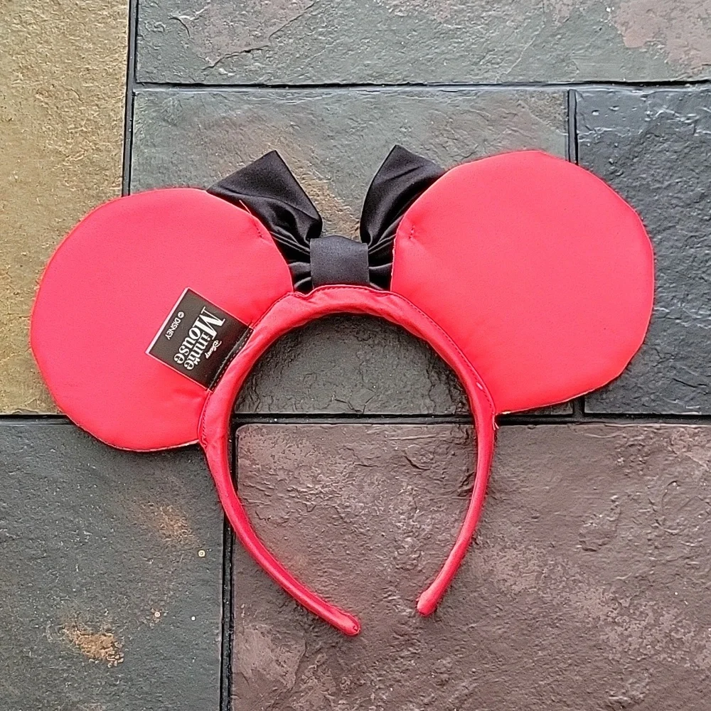 Disney Minnie Mouse Ears Headband, red and black, NWOT